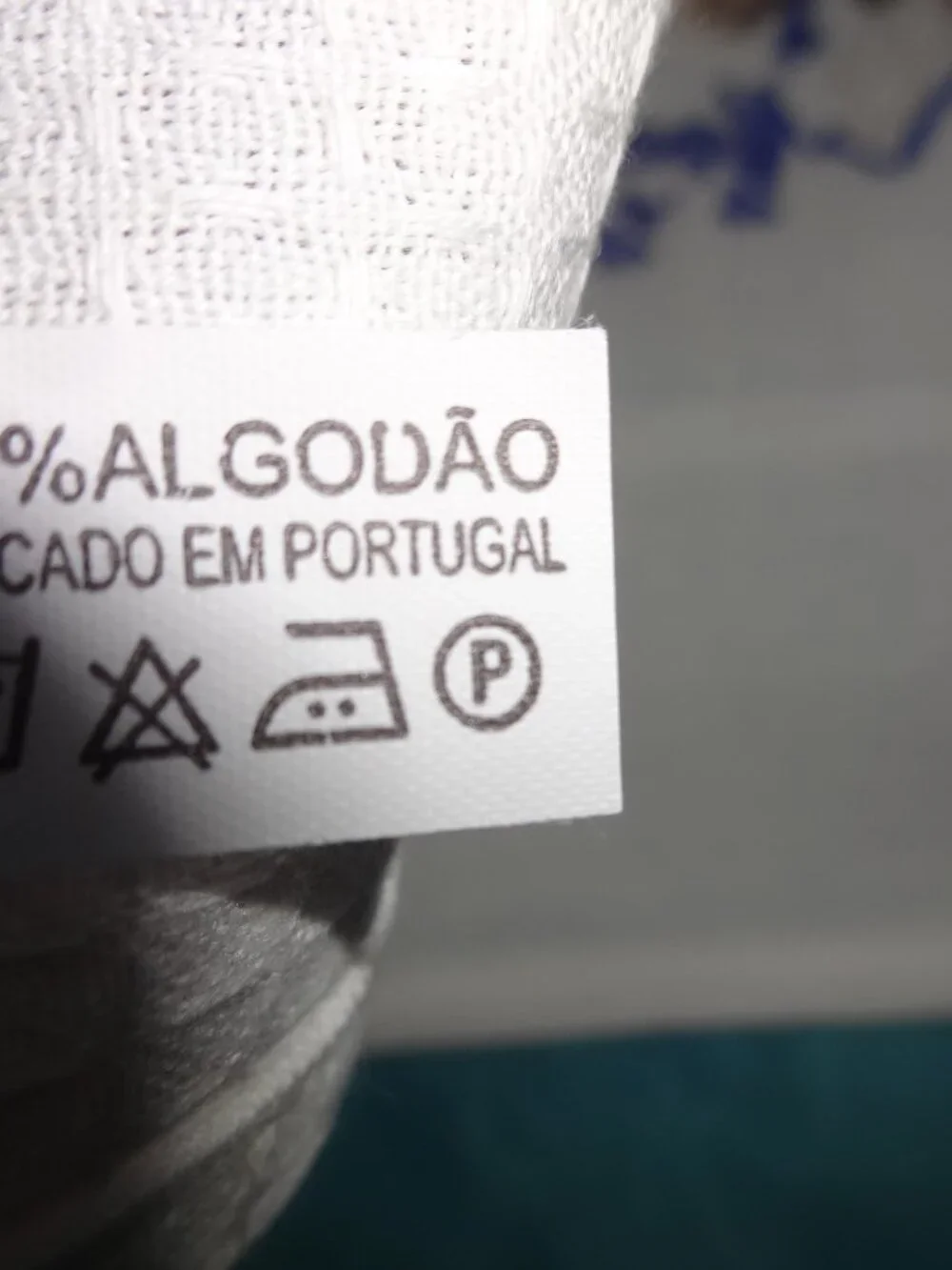 Portugal Madeira Island Embroider souvenir Hand Towel 28 X 21” Monte sledge seld